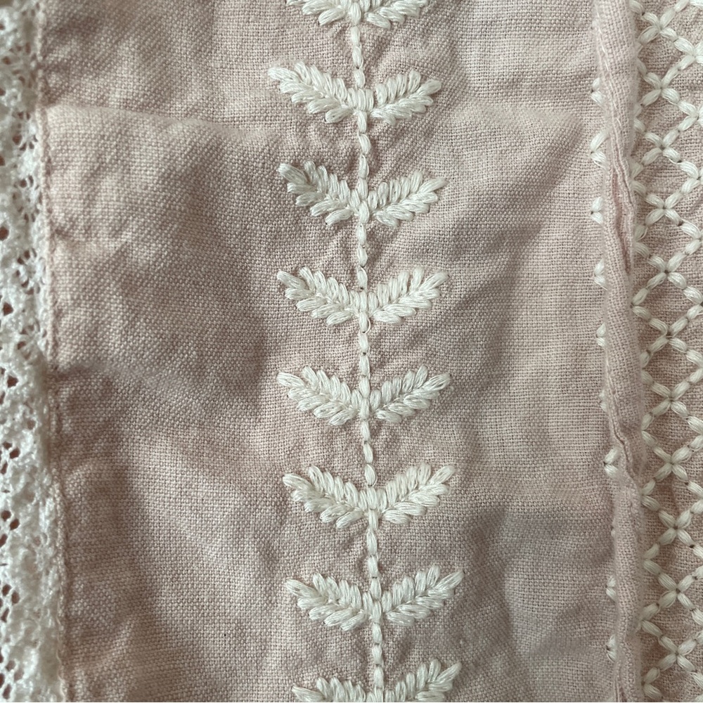 Mango Embroidered Linen Cotton Blouse Balloon  Sleeve washed pink sz med/6 - Picture 9 of 13